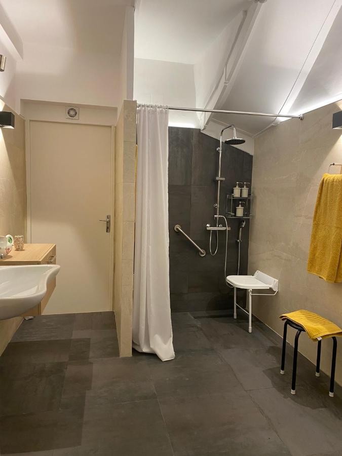 Апартаменти Chez Helene 3 Etoiles, Labellise Disabled Pmr,Pour 4 Personnes Chiens Bienvenus-Pet Friendly Бур-Мадам Екстер'єр фото